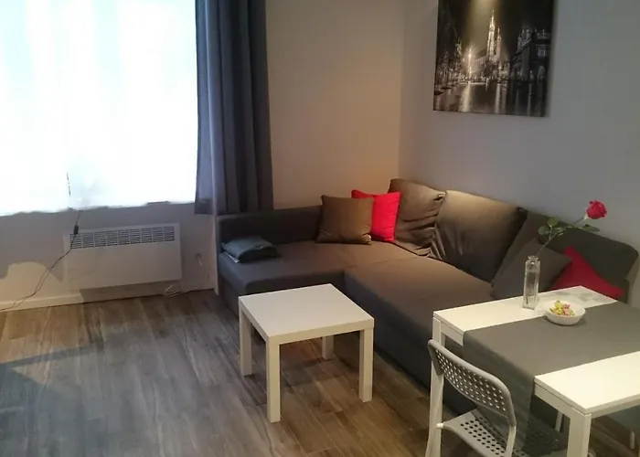 Heynow Apartment